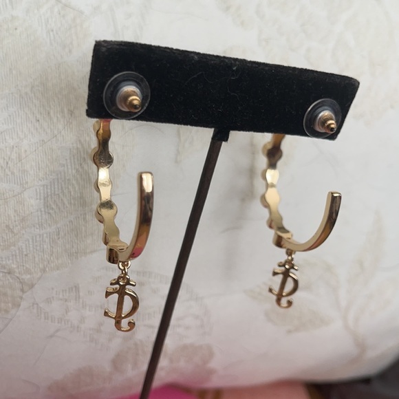 1 left!! Sale! Couture Gold large Hoops with crystals & Faux pearls with logo - Picture 11 of 12